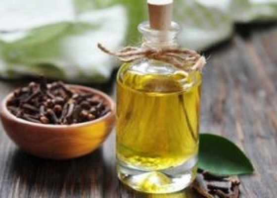 TINH DẦU ĐINH HƯƠNG TỰ NHIÊN